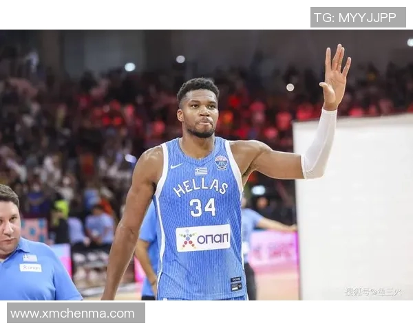 字母哥赛场爆发小插曲，裁判如何处理？